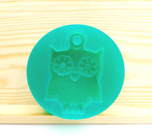 Load image into Gallery viewer, Small Owl Keychain Mold
