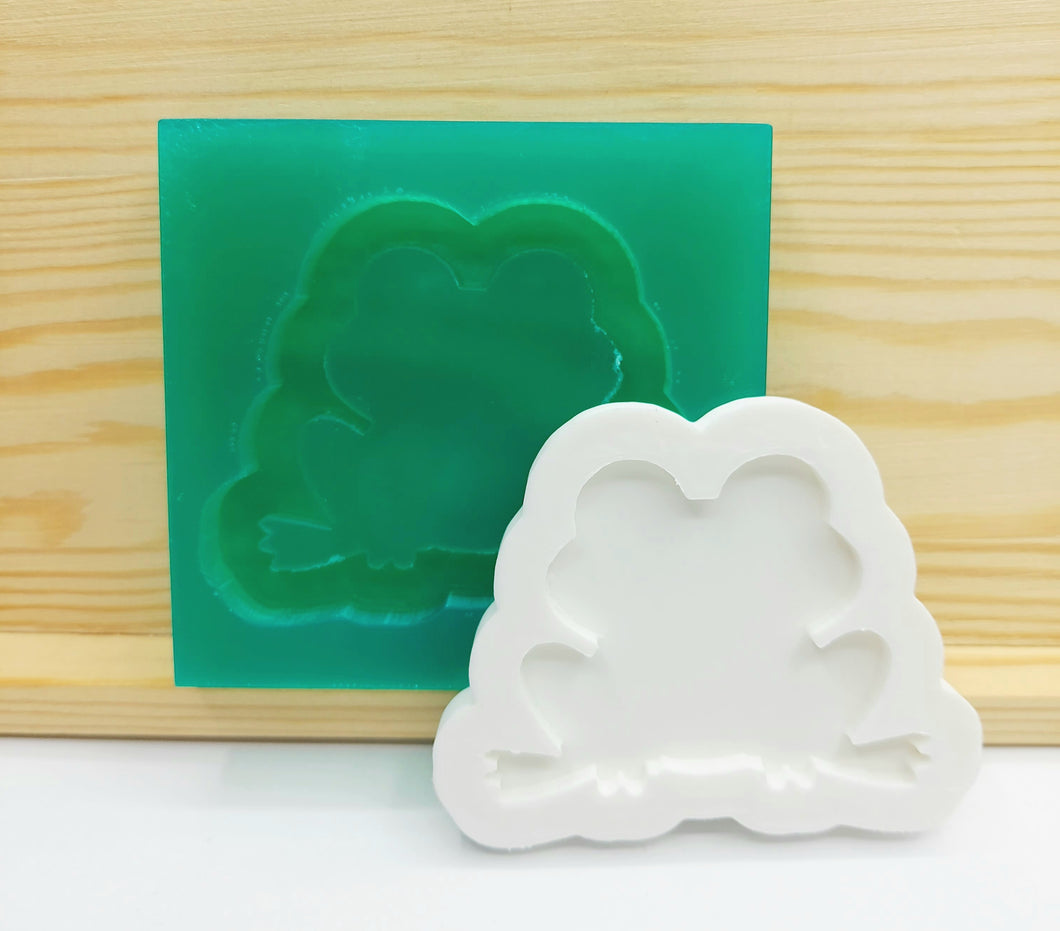 Frog Shaker Mold